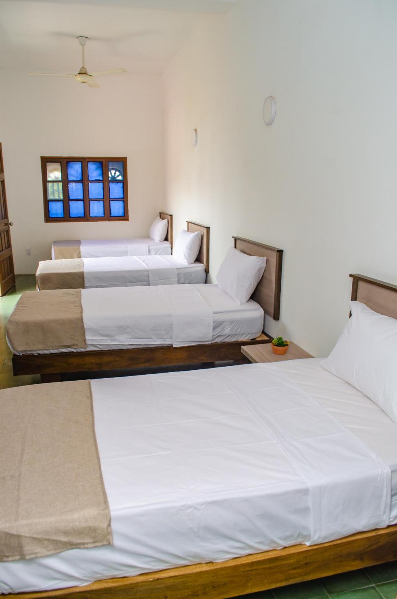 Hotel Aw Puertas De La Bahia Santa Marta (Magdalena)