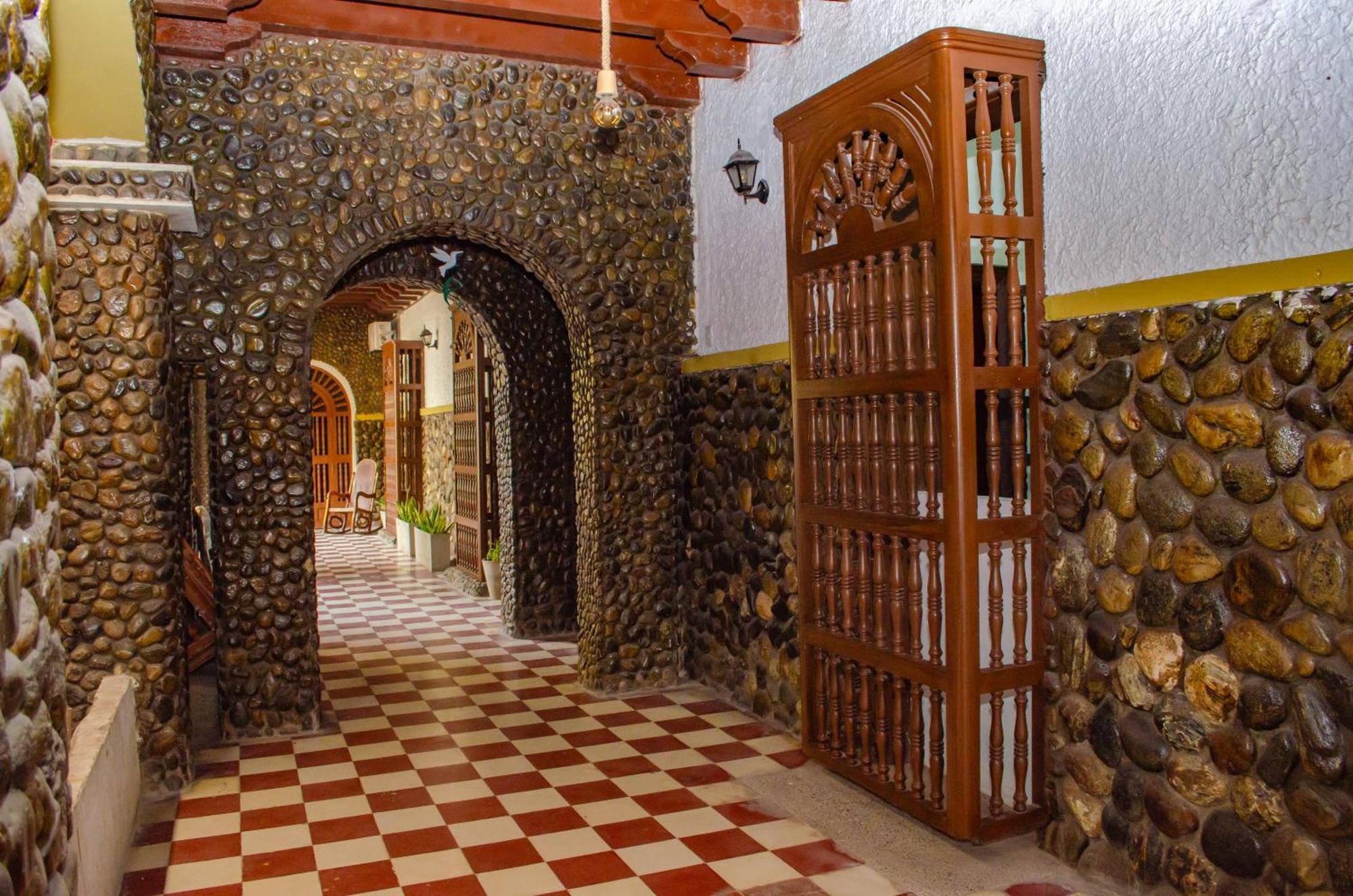 Aw Puertas De La Bahia 3*